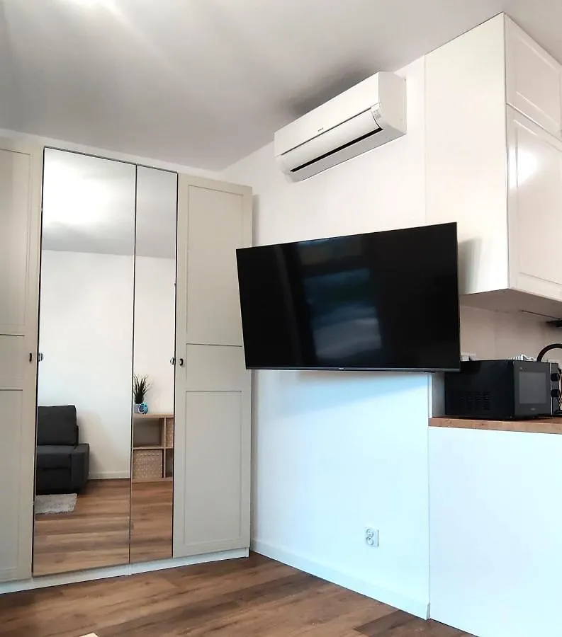 바르샤바 White Studio Targowa 10 아파트